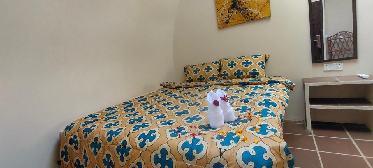 Done Right Hostel Phumi Chrouy Svay Kültér fotó
